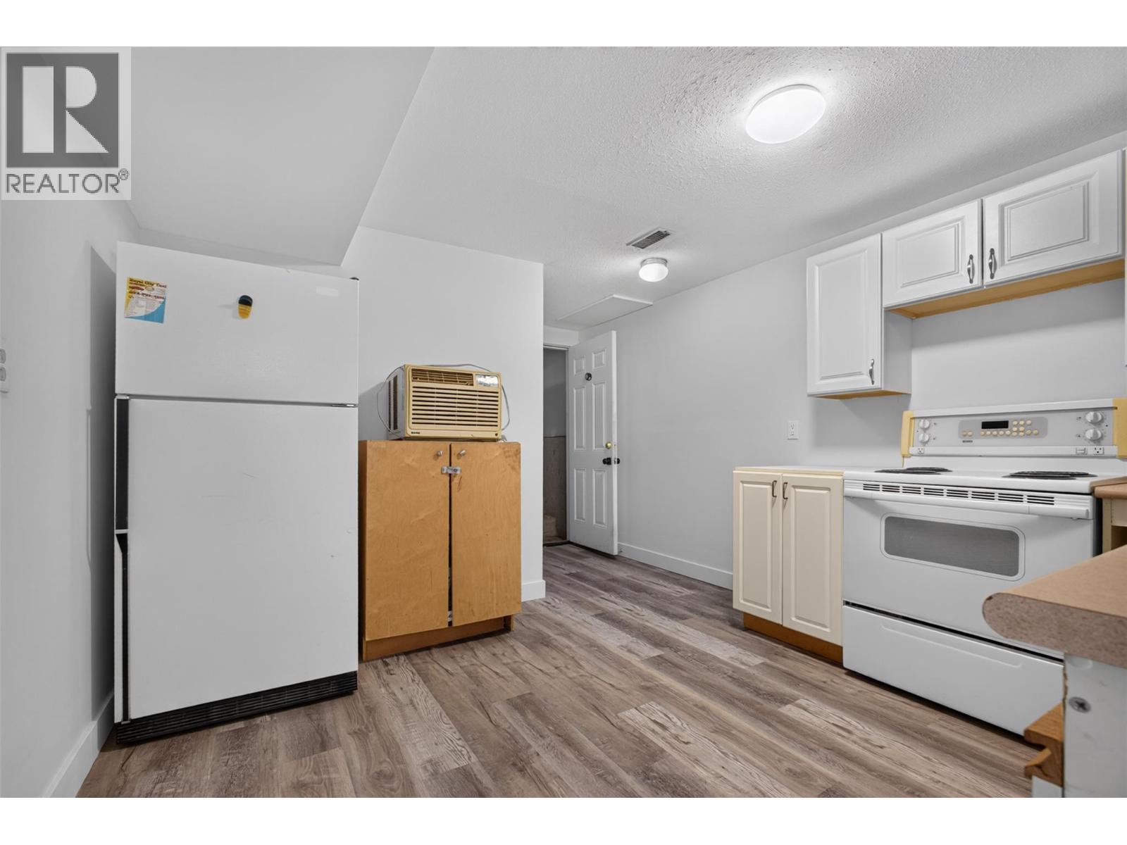 1420 Graham Road, Kelowna, British Columbia  V1X 1K2 - Photo 29 - 10402785