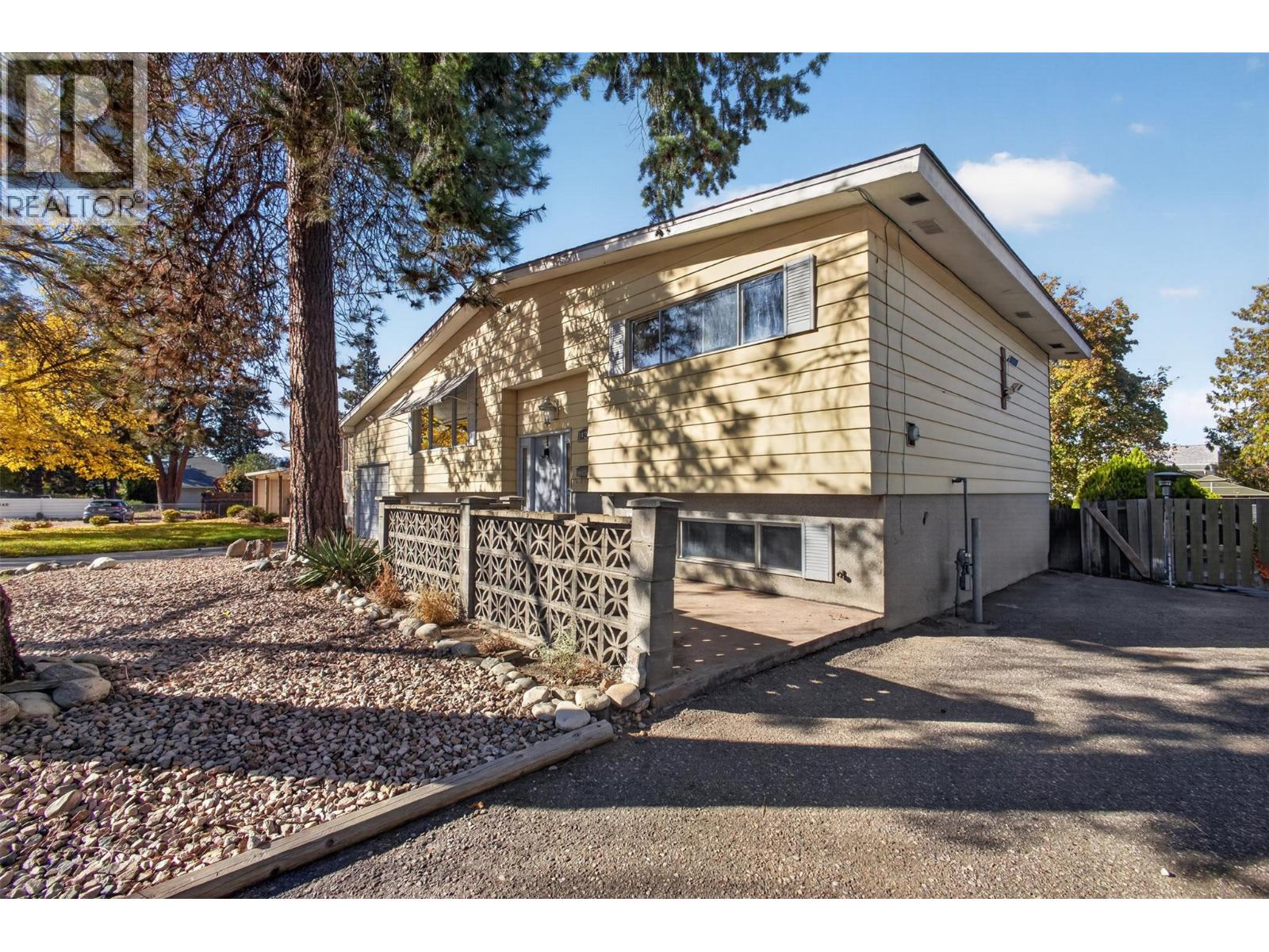 1420 Graham Road, Kelowna, British Columbia  V1X 1K2 - Photo 35 - 10402785