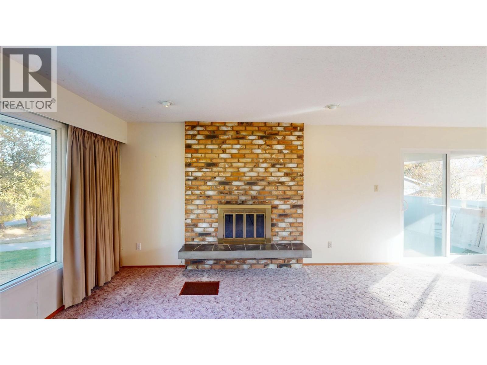 614 28th Avenue S, Cranbrook, British Columbia  V1C 3J8 - Photo 17 - 10403500