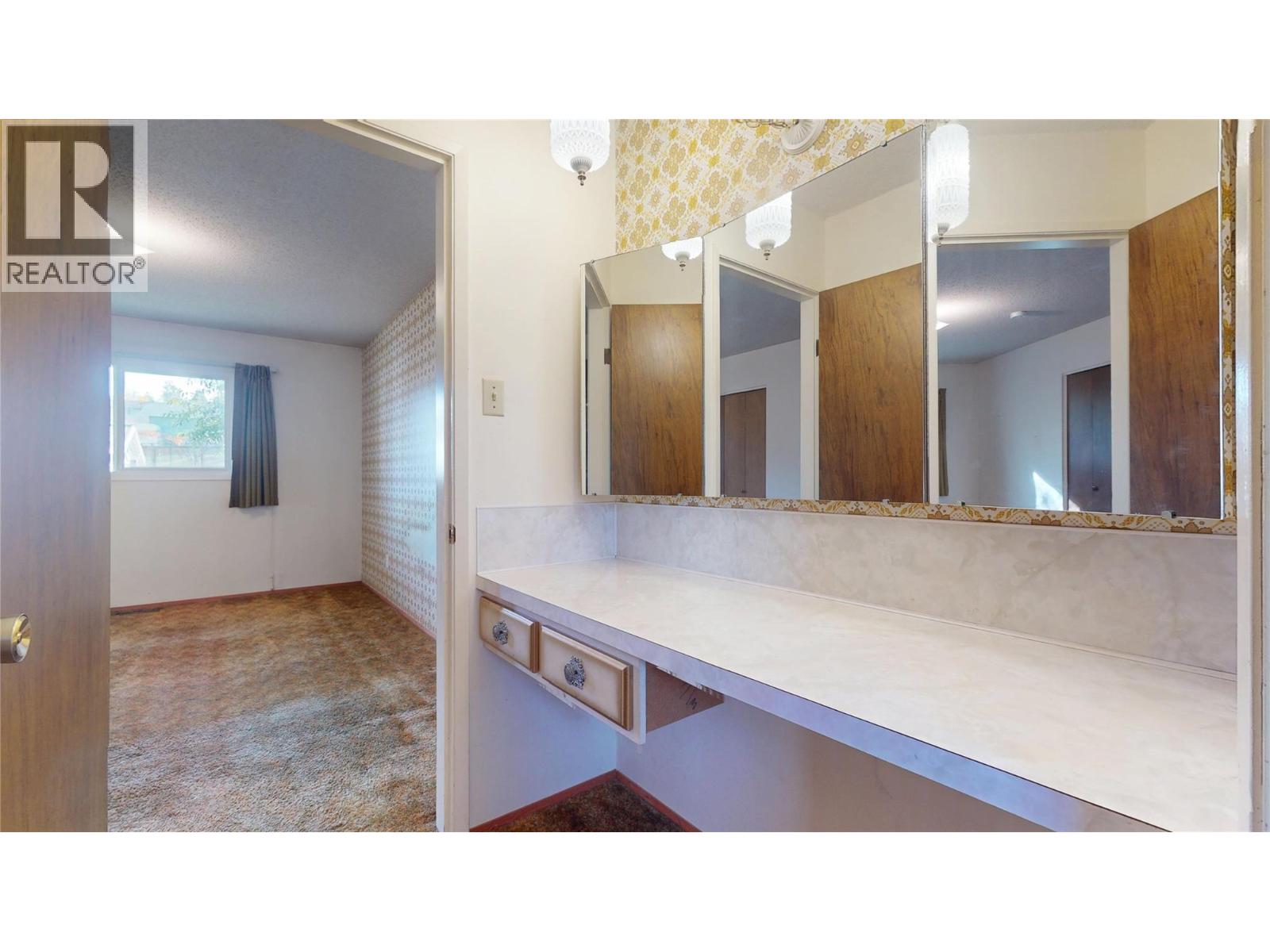 614 28th Avenue S, Cranbrook, British Columbia  V1C 3J8 - Photo 31 - 10403500