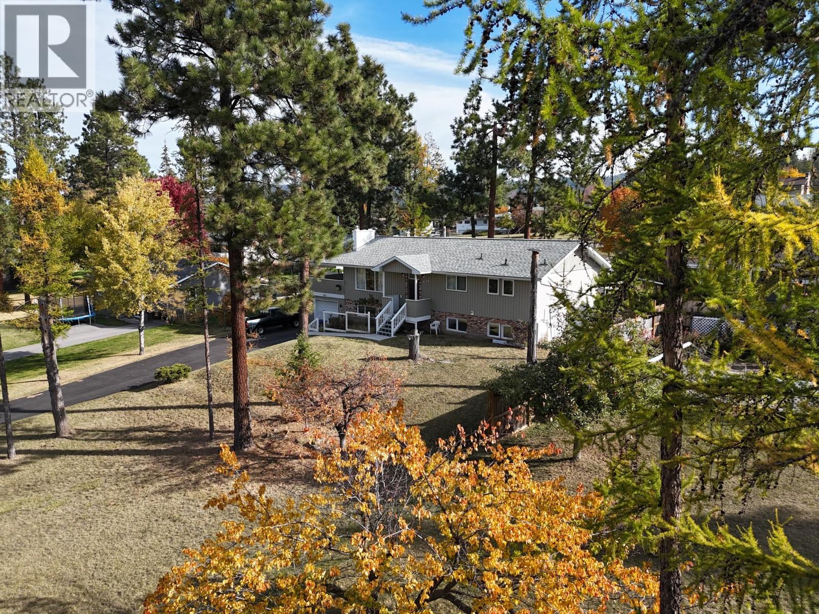 614 28th Avenue S, Cranbrook, British Columbia  V1C 3J8 - Photo 5 - 10403500