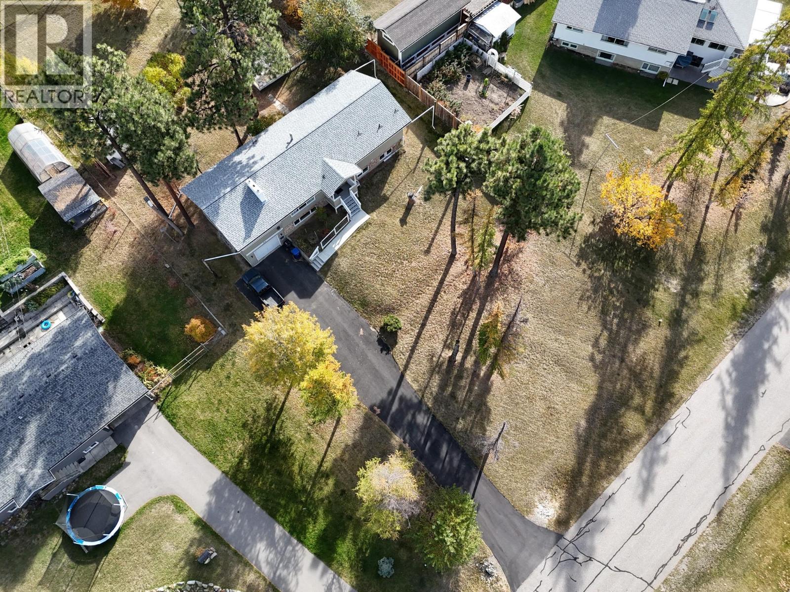 614 28th Avenue S, Cranbrook, British Columbia  V1C 3J8 - Photo 64 - 10403500