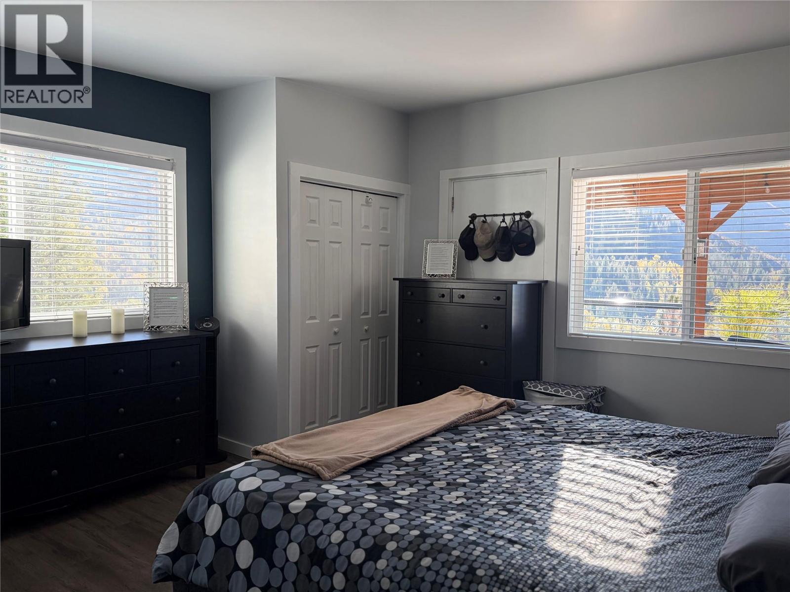 265 8th Avenue, Montrose, British Columbia  V0G 1P0 - Photo 14 - 10403421