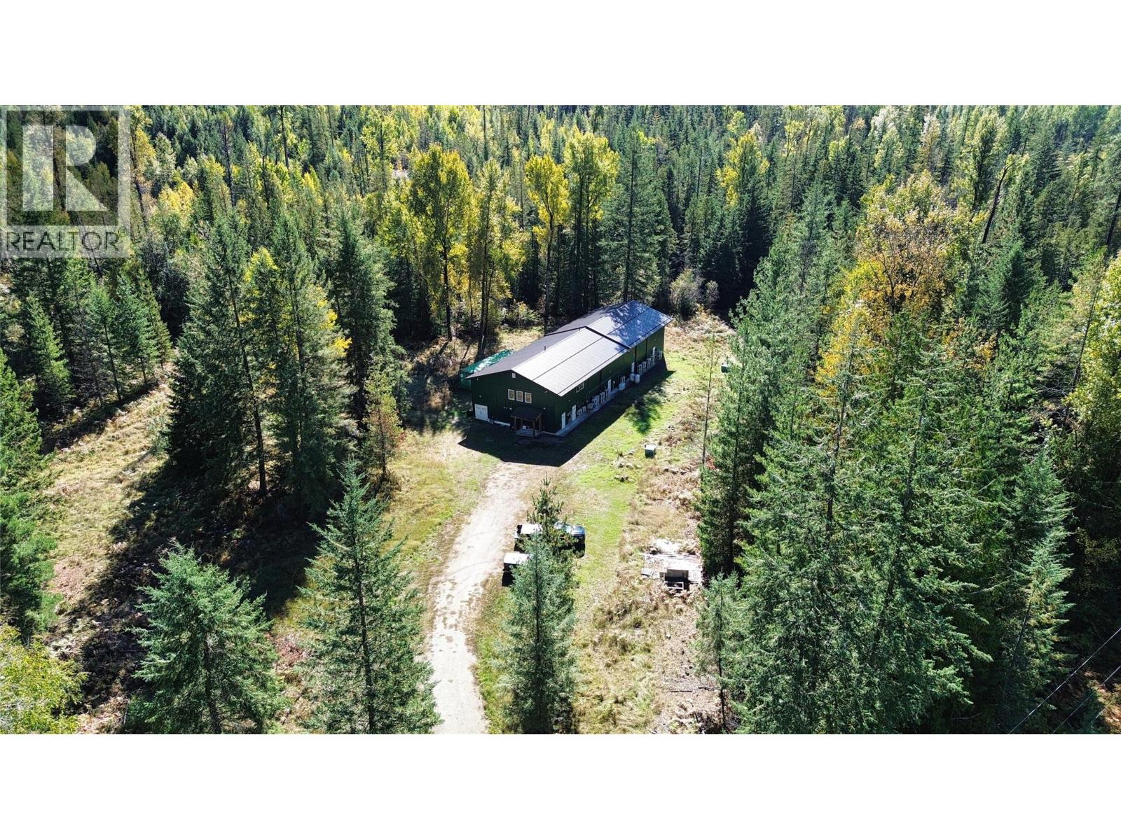 16520 Hedstom Road, Crawford Bay, British Columbia  V0B 1E0 - Photo 5 - 10403350