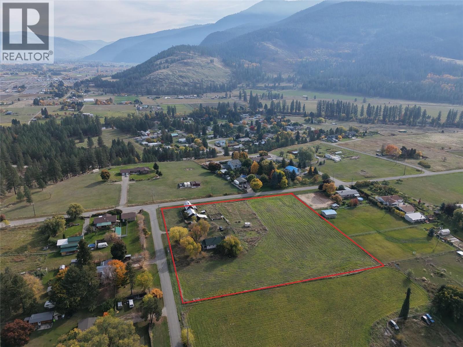 4570 Covert Road, Grand Forks, British Columbia  V0H 1H5 - Photo 1 - 10403228