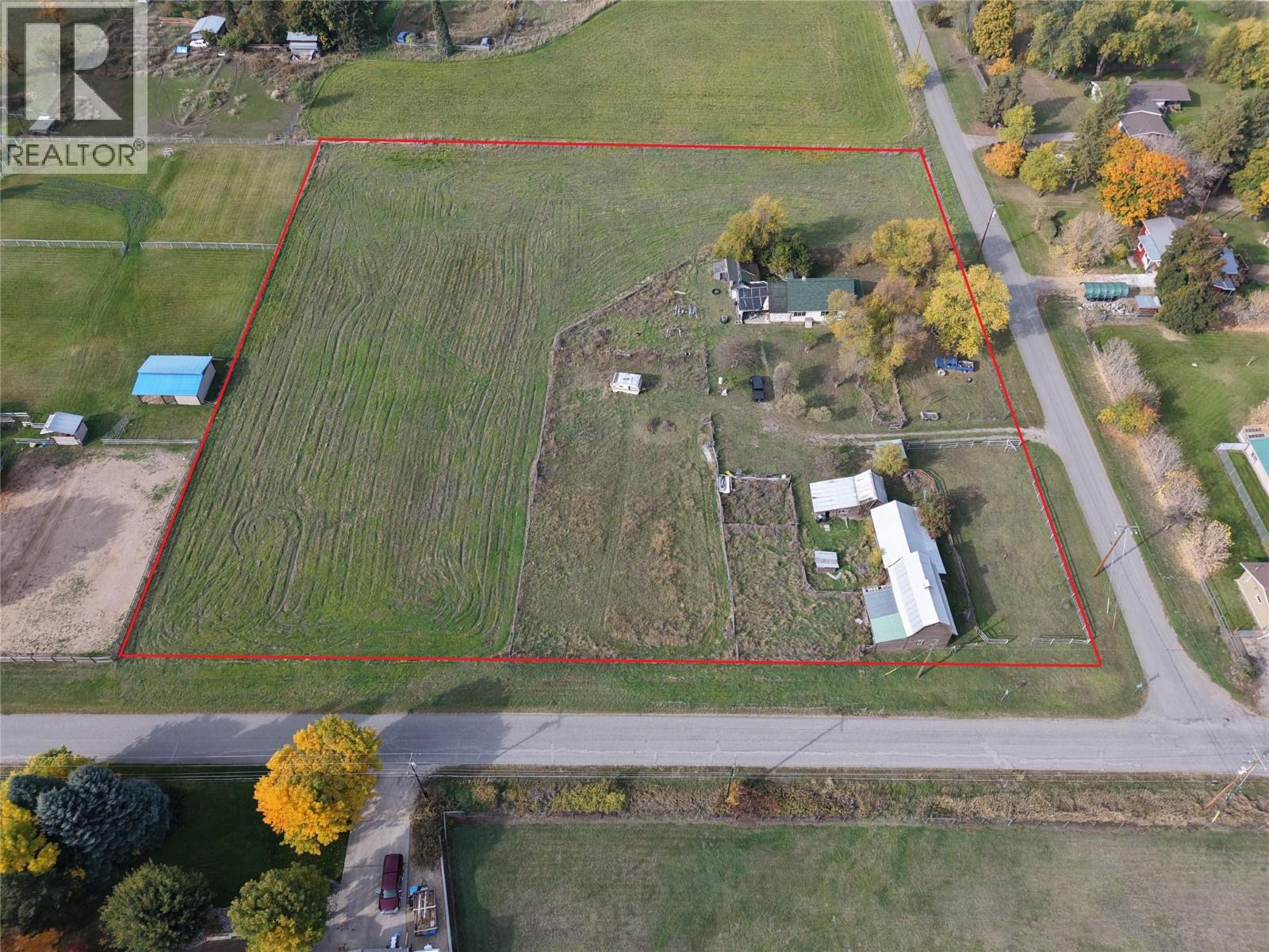 4570 Covert Road, Grand Forks, British Columbia  V0H 1H5 - Photo 2 - 10403228