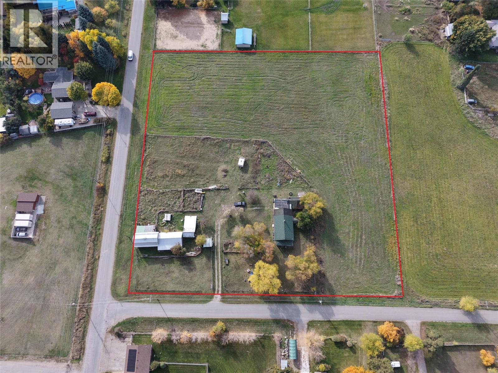 4570 Covert Road, Grand Forks, British Columbia  V0H 1H5 - Photo 4 - 10403228