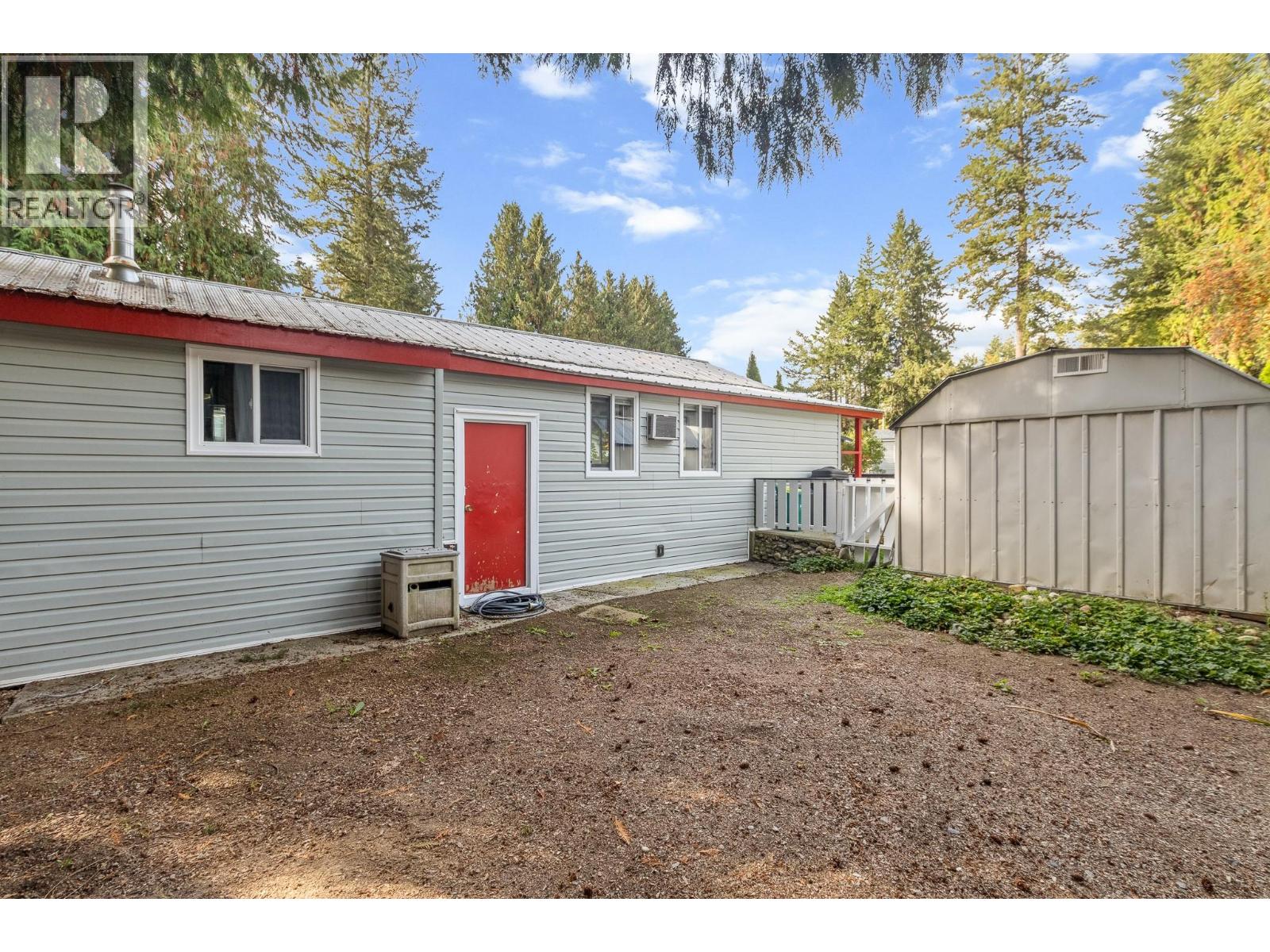 6670 Trans Canada Highway Highway Ne Unit# 6, Salmon Arm, British Columbia  V0E 1K0 - Photo 21 - 10403087