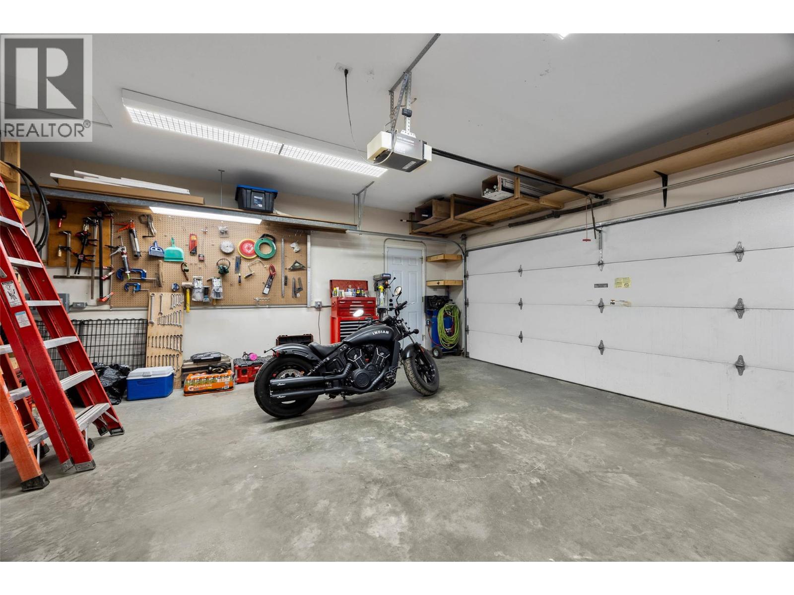 895a Georgeann Road, Kamloops, British Columbia  V2B 6H9 - Photo 40 - 10403503