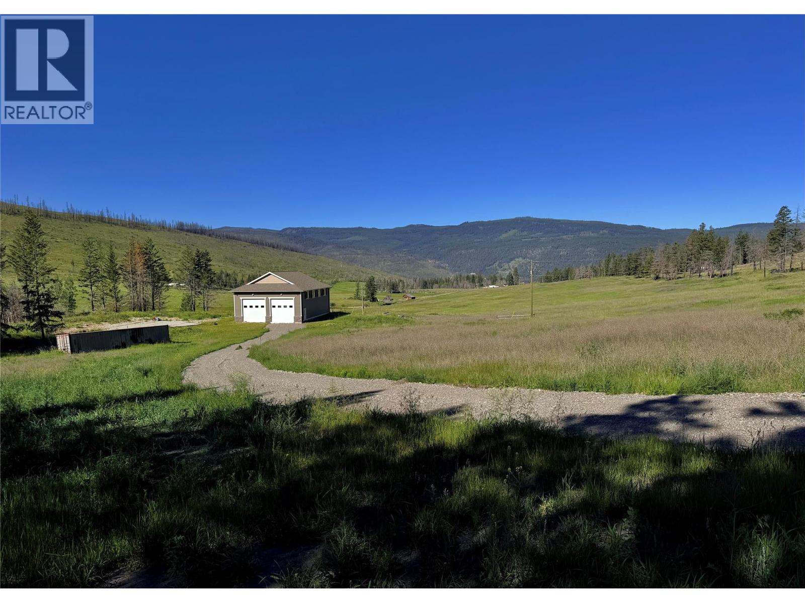 4401 Paxton Valley Road, Monte Lake, British Columbia  V0E 2N0 - Photo 11 - 10403514
