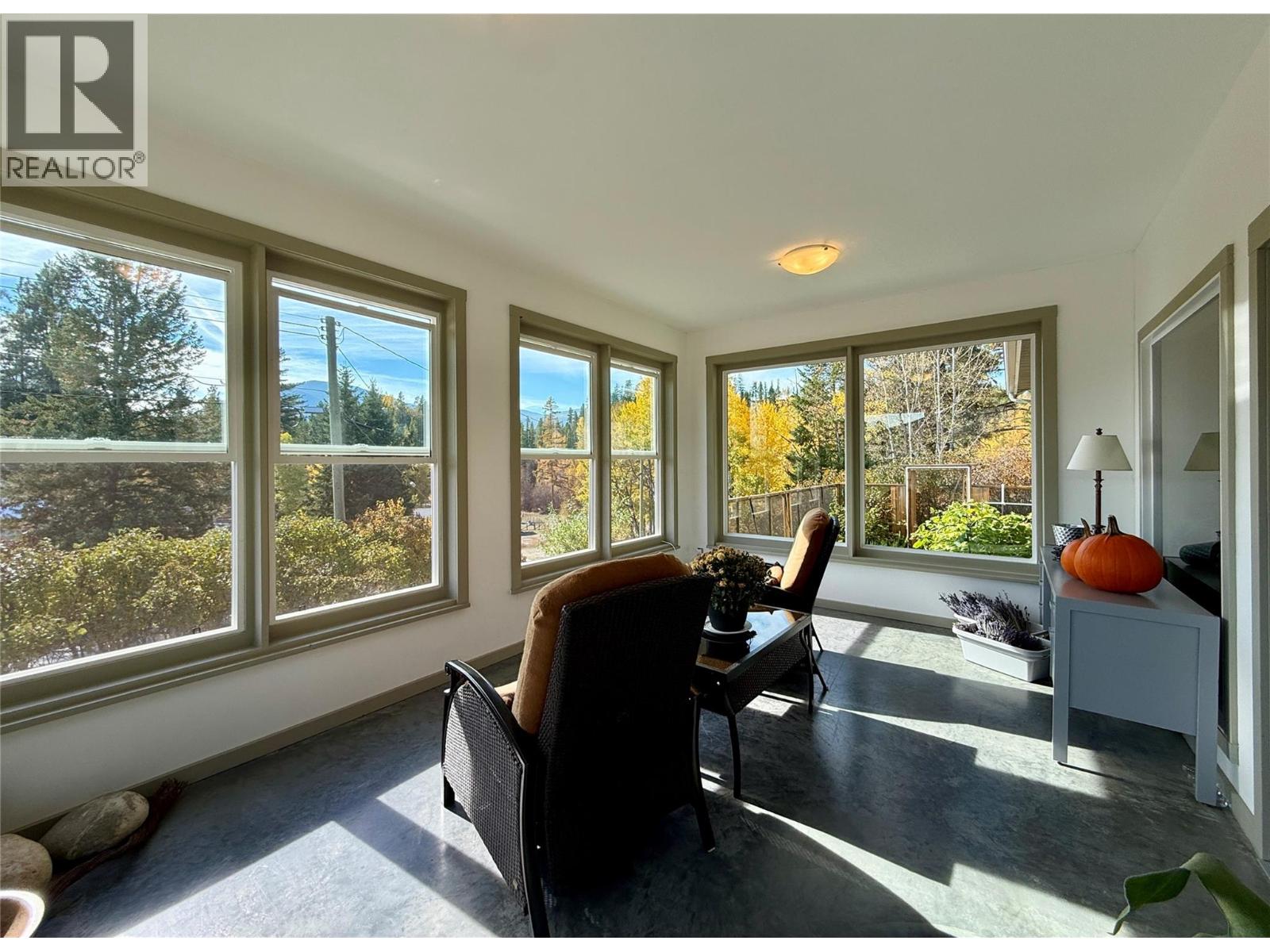 412 301st Street, Marysville, British Columbia  V1A 3H1 - Photo 43 - 10403100