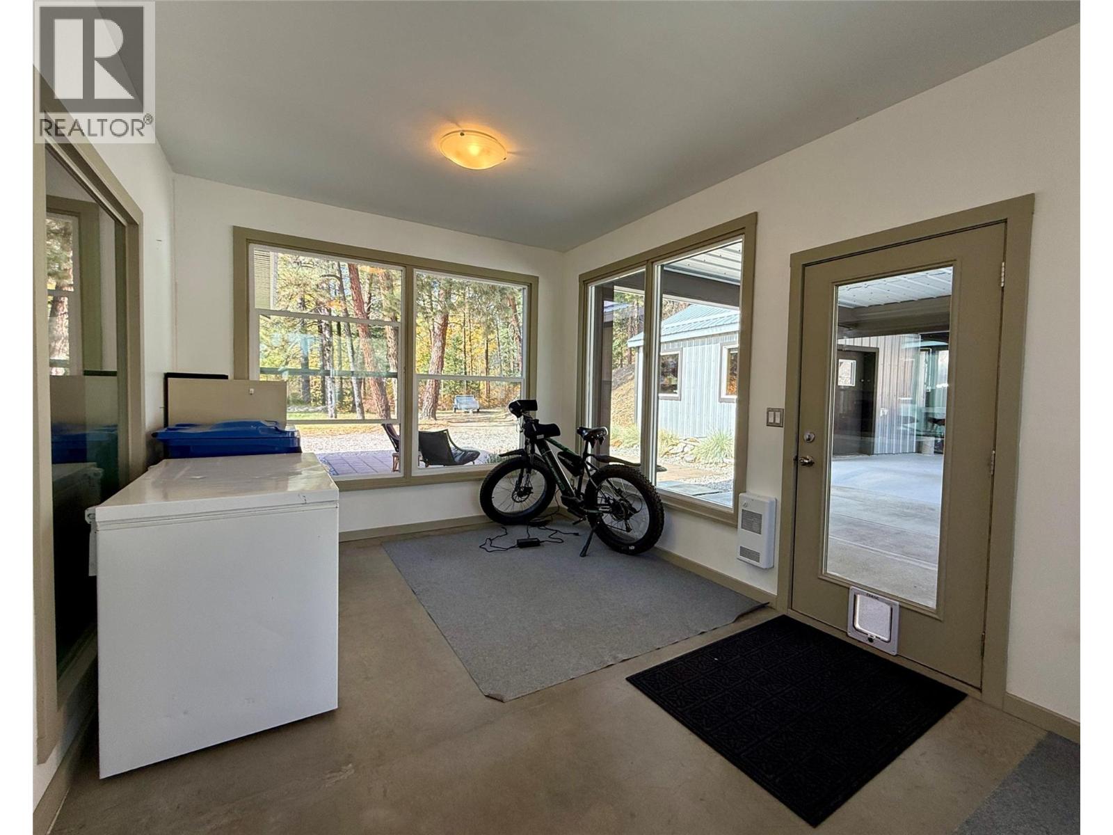 412 301st Street, Marysville, British Columbia  V1A 3H1 - Photo 49 - 10403100