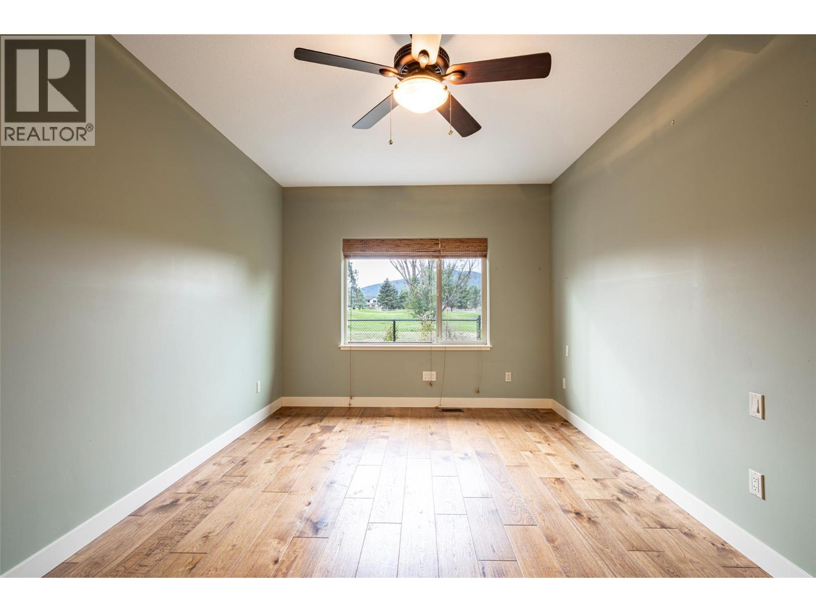 2444 York Avenue Unit# 32, Armstrong, British Columbia  V4Y 0Y3 - Photo 25 - 10402959