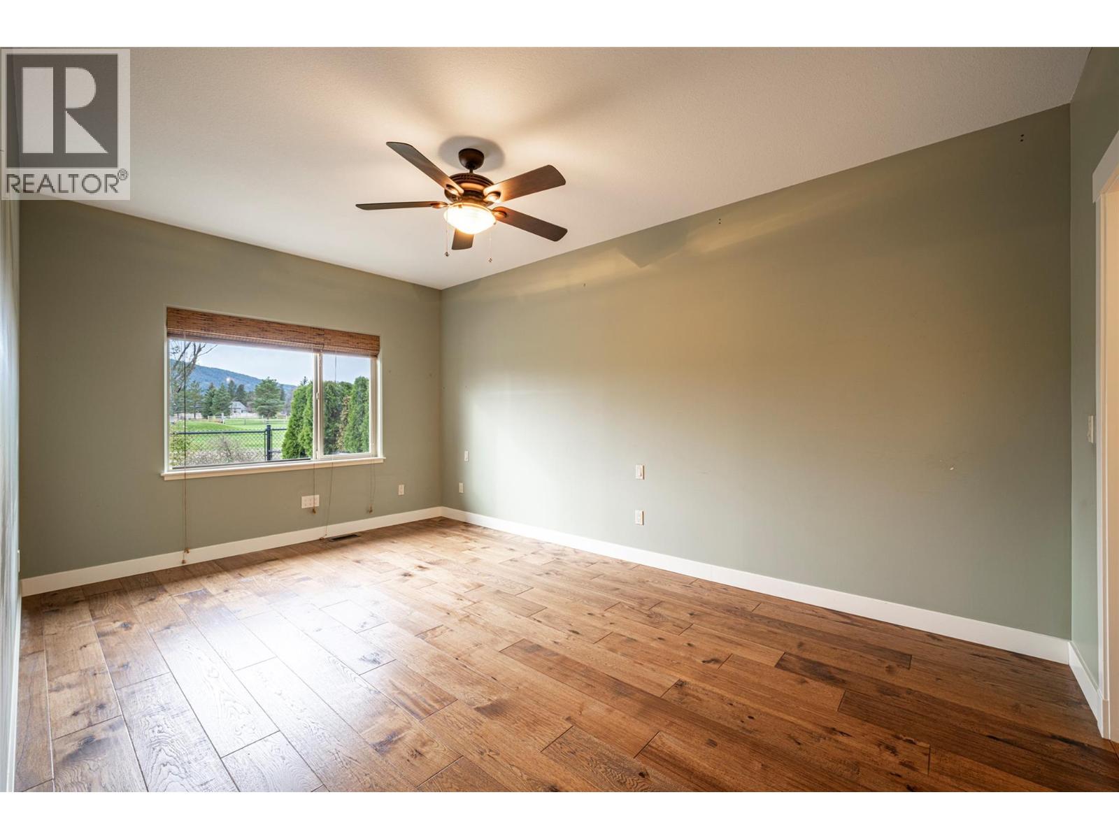 2444 York Avenue Unit# 32, Armstrong, British Columbia  V4Y 0Y3 - Photo 26 - 10402959