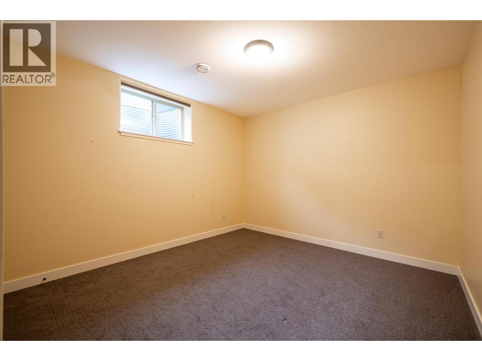 2444 York Avenue Unit# 32, Armstrong, British Columbia  V4Y 0Y3 - Photo 42 - 10402959