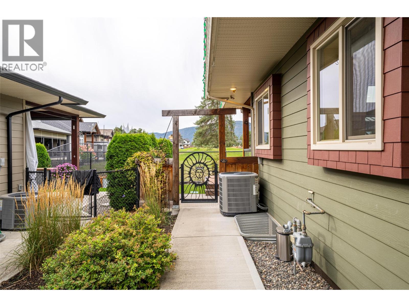 2444 York Avenue Unit# 32, Armstrong, British Columbia  V4Y 0Y3 - Photo 58 - 10402959