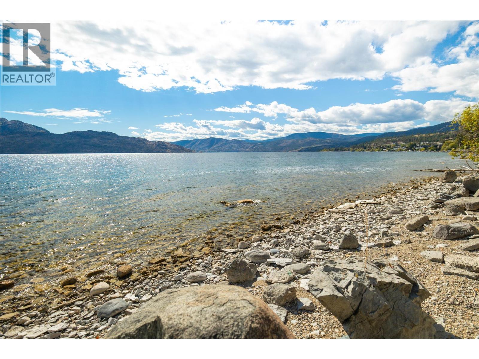 3560 Drought Road, Peachland, British Columbia  V0H 1X1 - Photo 5 - 10403015