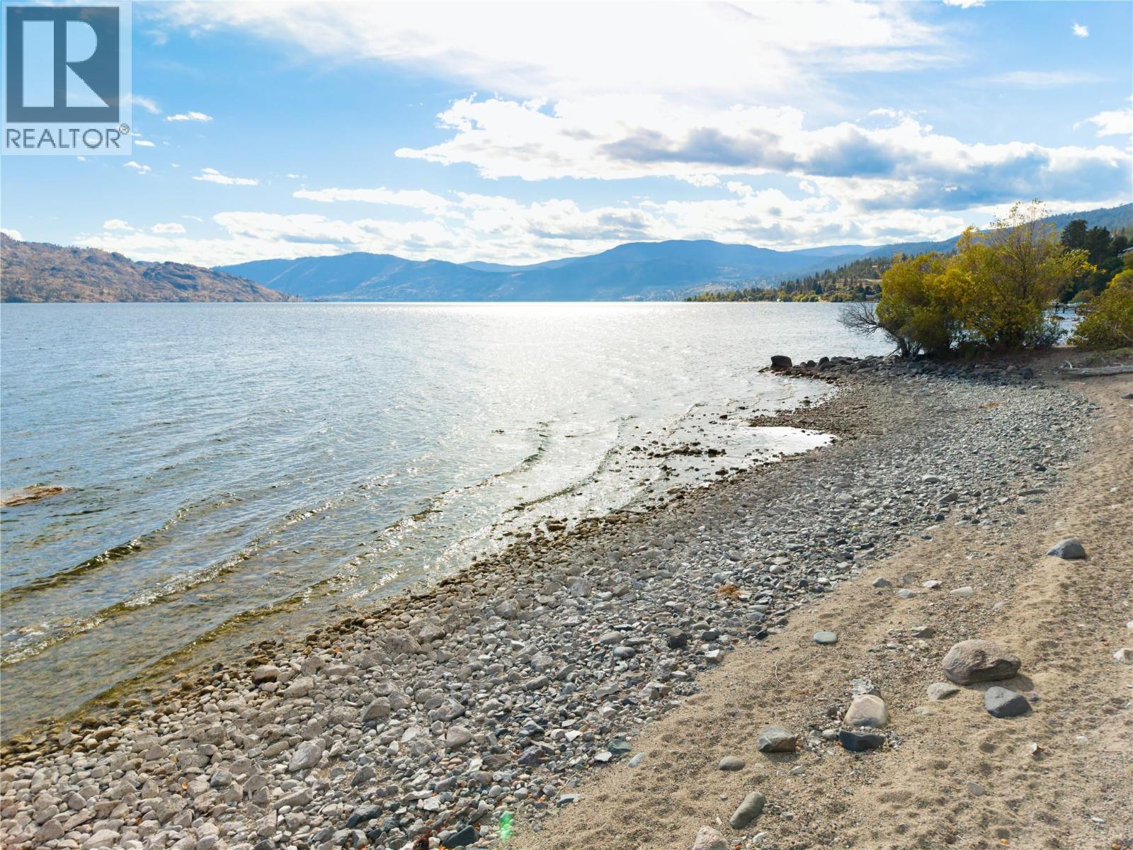 3560 Drought Road, Peachland, British Columbia  V0H 1X1 - Photo 7 - 10403015