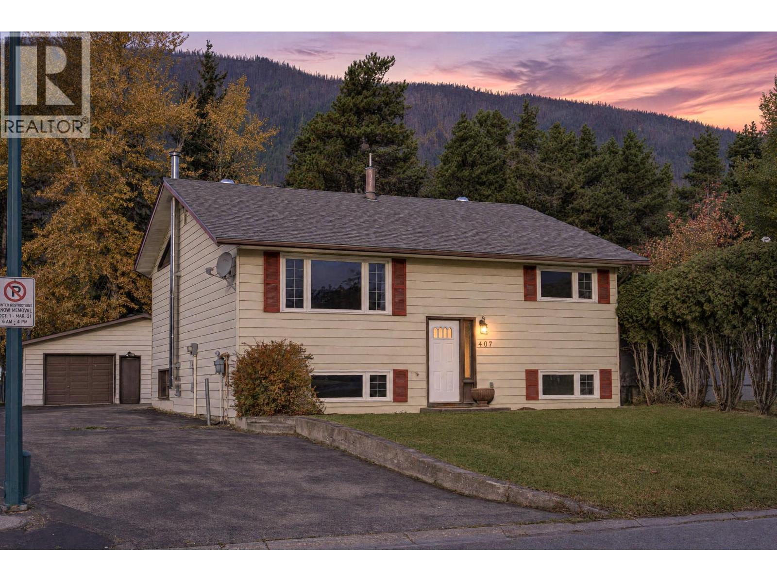 407 Maple Street, Sparwood, British Columbia  V0B 2G0 - Photo 62 - 10401218