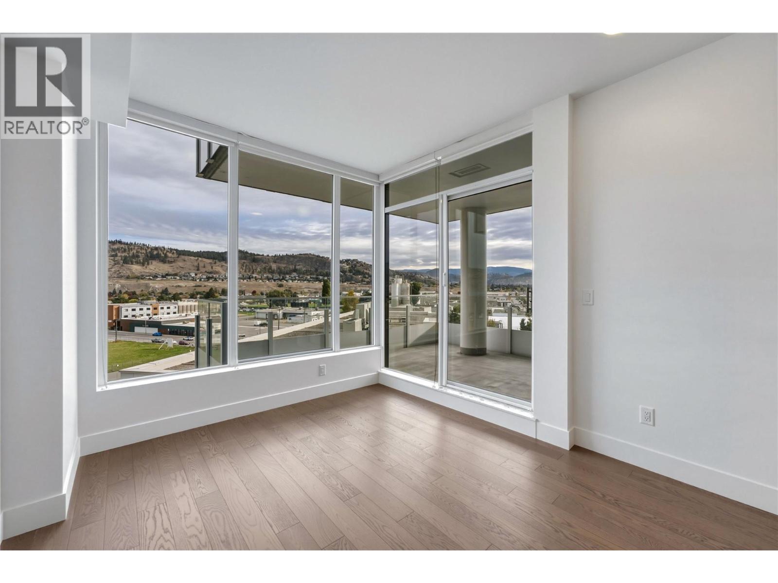 1181 Sunset Drive Unit# 701, Kelowna, British Columbia  V1Y 0L4 - Photo 4 - 10403575