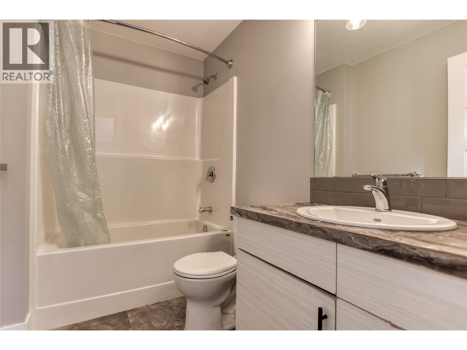 313 Lakeview Street Unit# 1, Castlegar, British Columbia  V1N 3Y1 - Photo 22 - 10403428