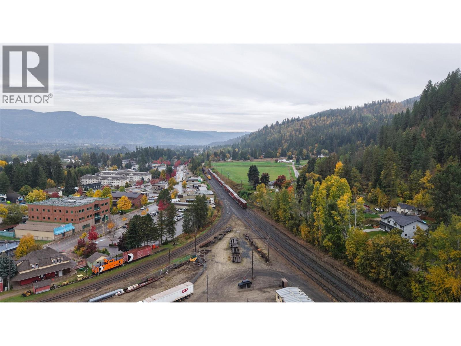 313 Lakeview Street Unit# 1, Castlegar, British Columbia  V1N 3Y1 - Photo 6 - 10403428