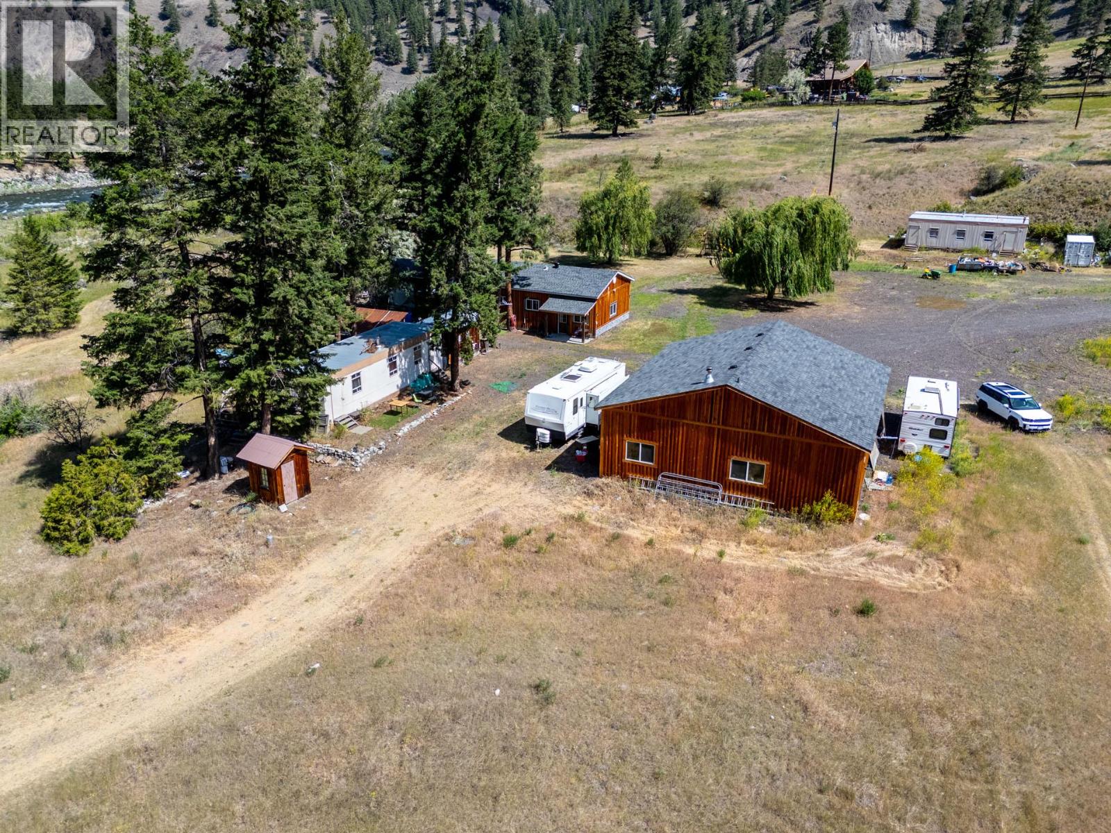 6097 Highway 3, Hedley, British Columbia  V0X 1N1 - Photo 37 - 10403487