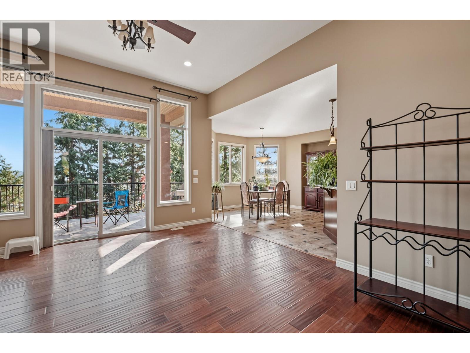 2405 Cobblestone Road, West Kelowna, British Columbia  V4T 3A7 - Photo 11 - 10403439