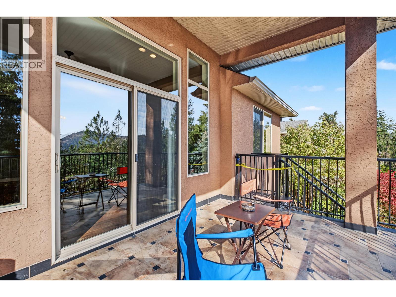 2405 Cobblestone Road, West Kelowna, British Columbia  V4T 3A7 - Photo 14 - 10403439