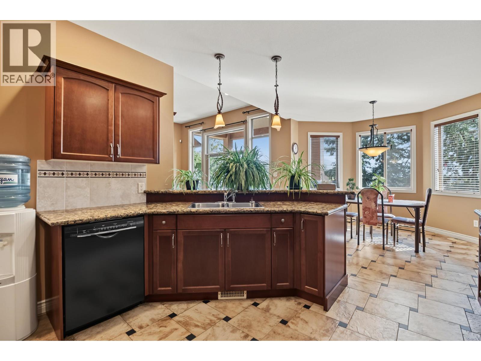 2405 Cobblestone Road, West Kelowna, British Columbia  V4T 3A7 - Photo 21 - 10403439