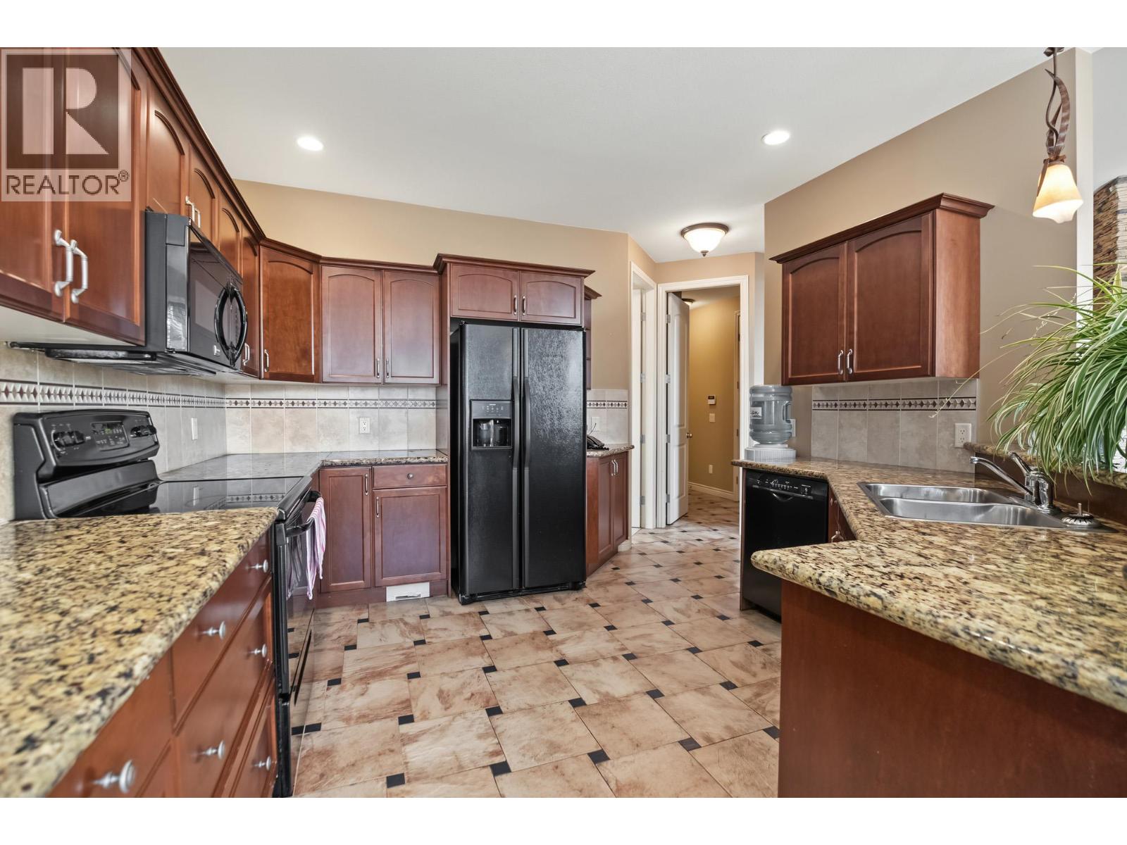 2405 Cobblestone Road, West Kelowna, British Columbia  V4T 3A7 - Photo 23 - 10403439