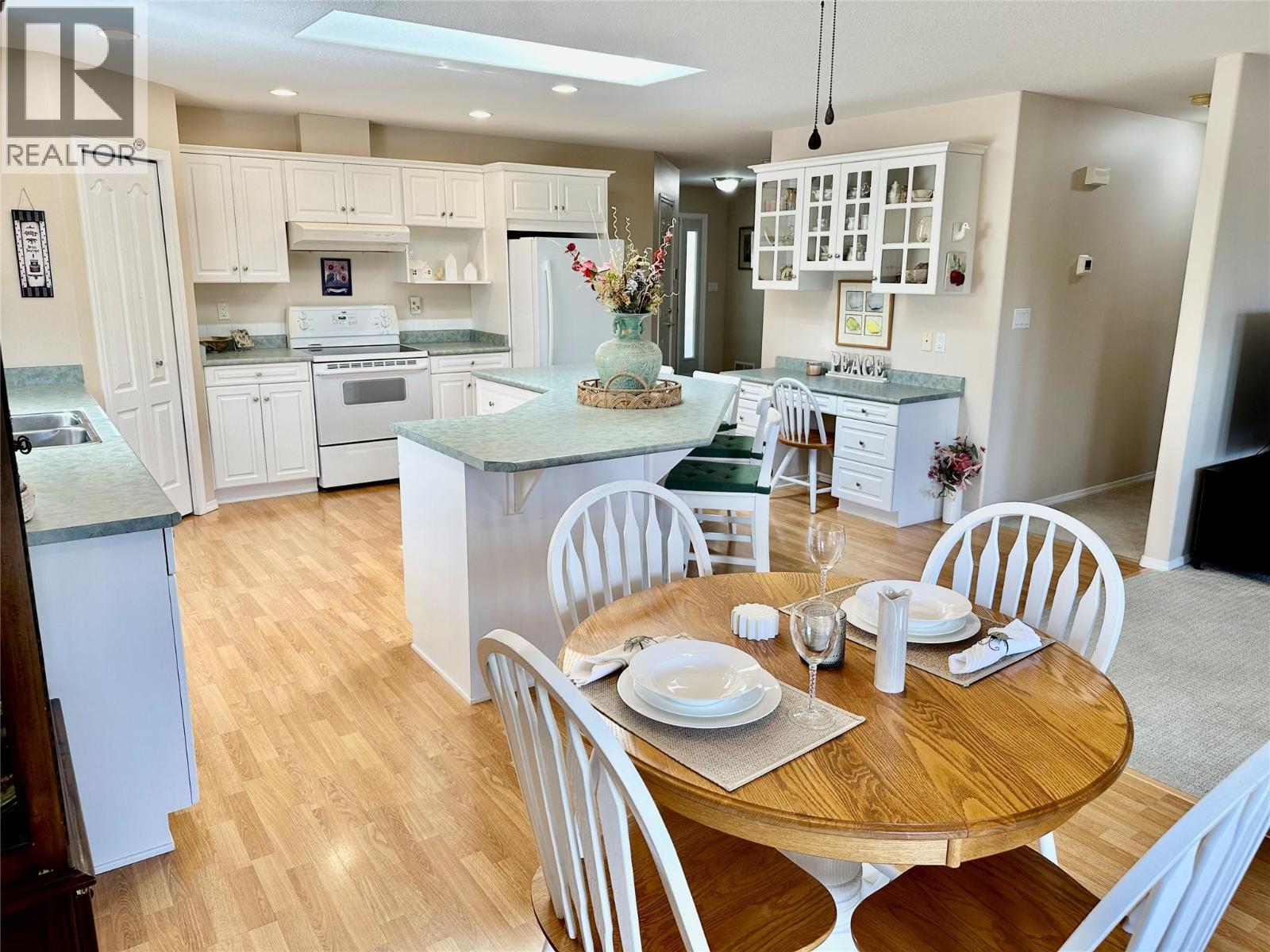 534 Redwing Drive, Penticton, British Columbia  V2A 8N7 - Photo 5 - 10403371