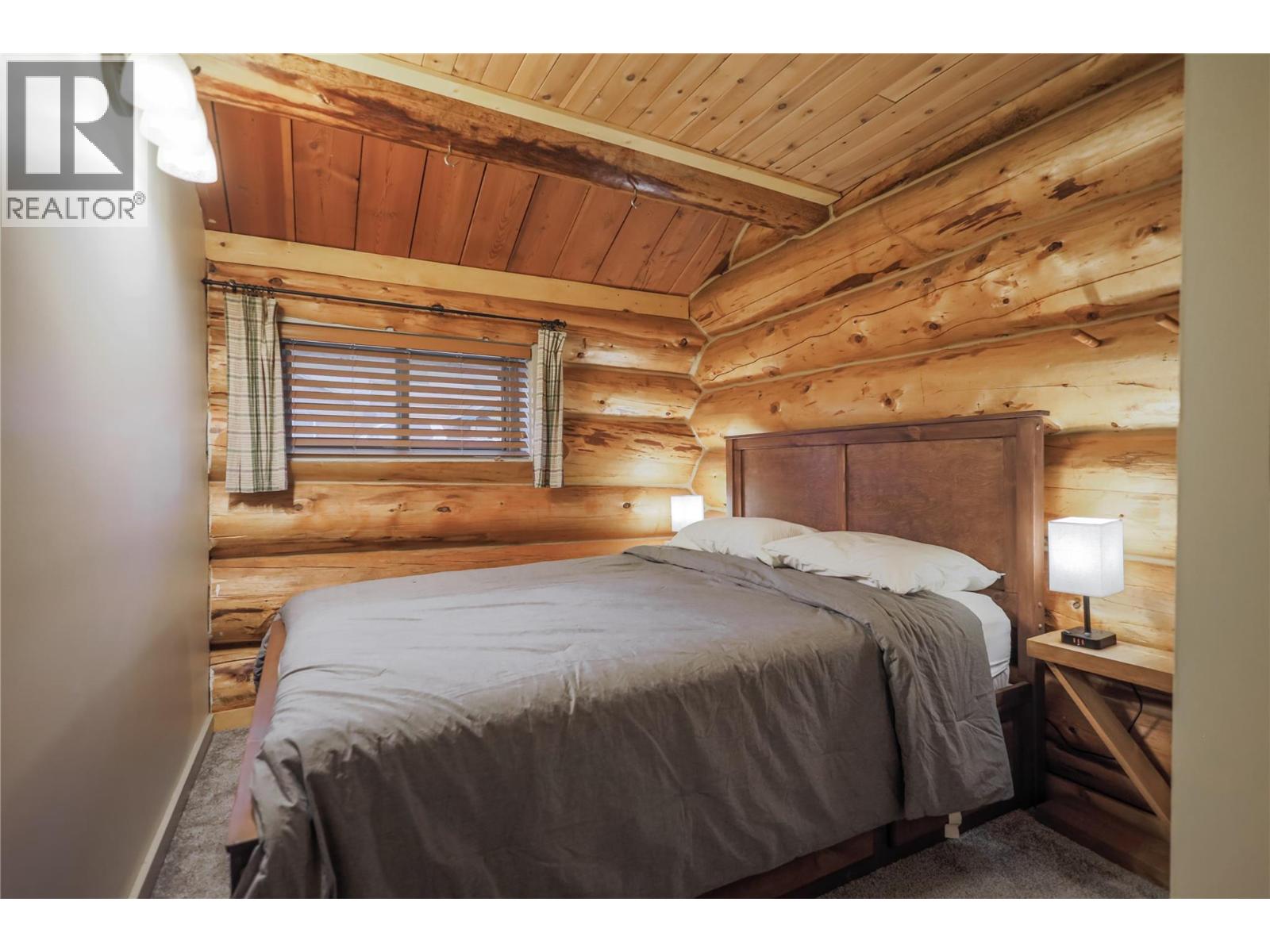 Cabin 10 Hatheume Lake Lodge, Peachland, British Columbia  V1V 1V1 - Photo 23 - 10402923