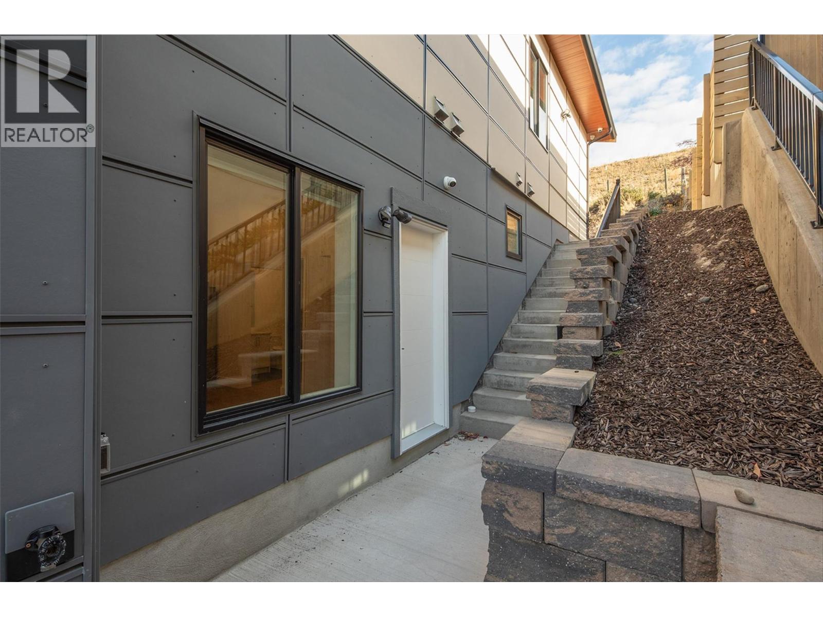 5084 Twinflower Crescent, Kelowna, British Columbia  V1W 5L8 - Photo 70 - 10403413