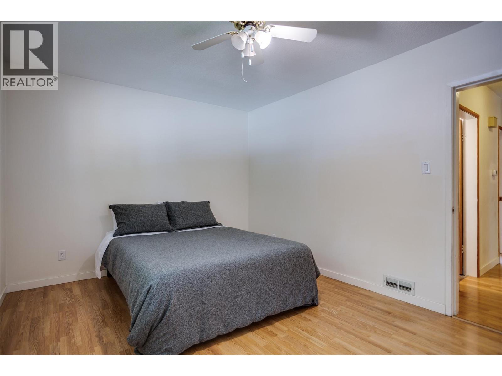 950 & 952 Stockwell Avenue, Kelowna, British Columbia  V1Y 6W2 - Photo 20 - 10403279