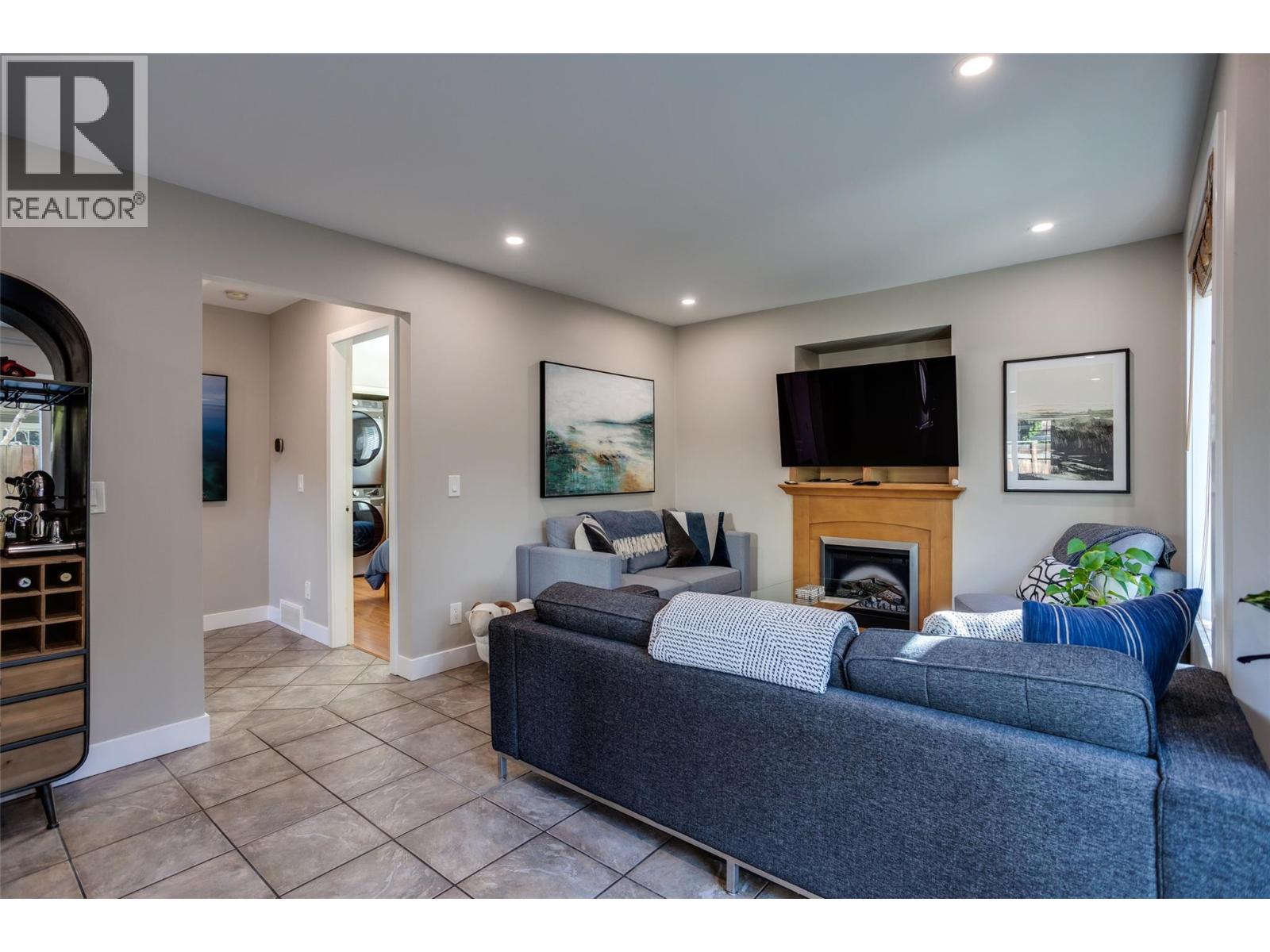 950 & 952 Stockwell Avenue, Kelowna, British Columbia  V1Y 6W2 - Photo 52 - 10403279