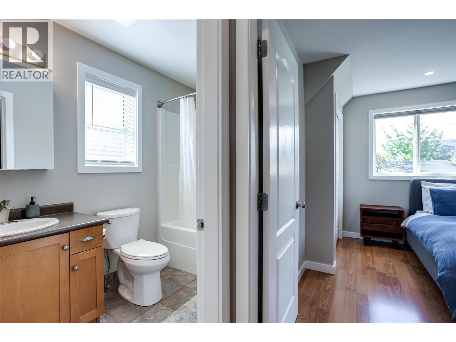 950 & 952 Stockwell Avenue, Kelowna, British Columbia  V1Y 6W2 - Photo 61 - 10403279