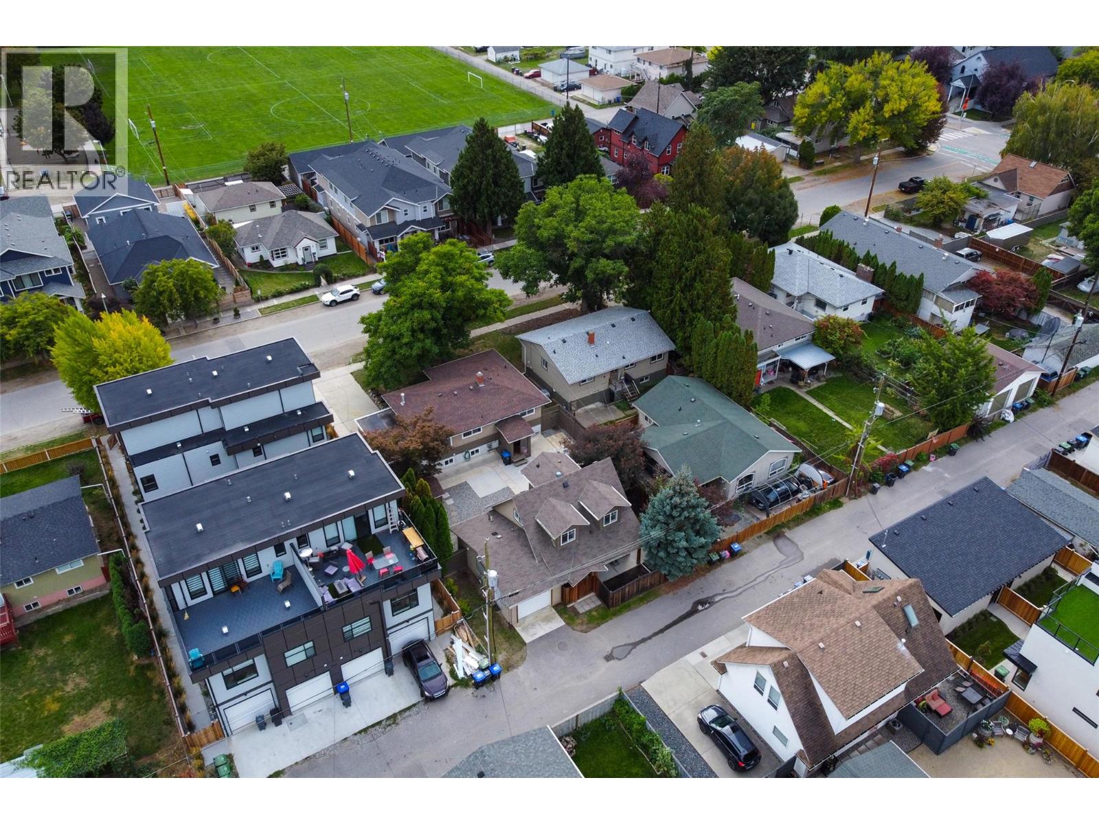 950 & 952 Stockwell Avenue, Kelowna, British Columbia  V1Y 6W2 - Photo 80 - 10403279