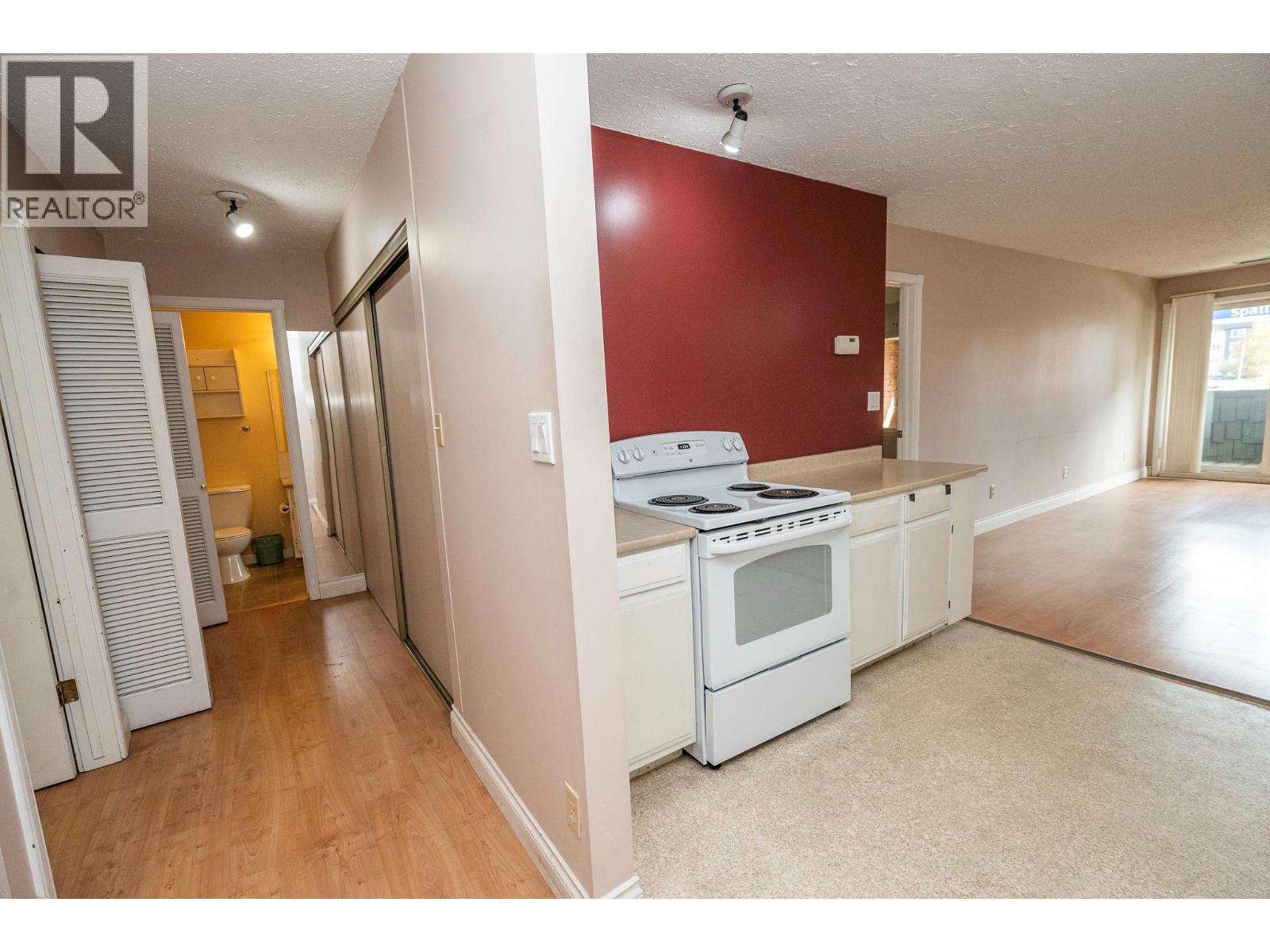 1665 Ufton Court Unit# 220, Kelowna, British Columbia  V1Y 8G7 - Photo 10 - 10403566