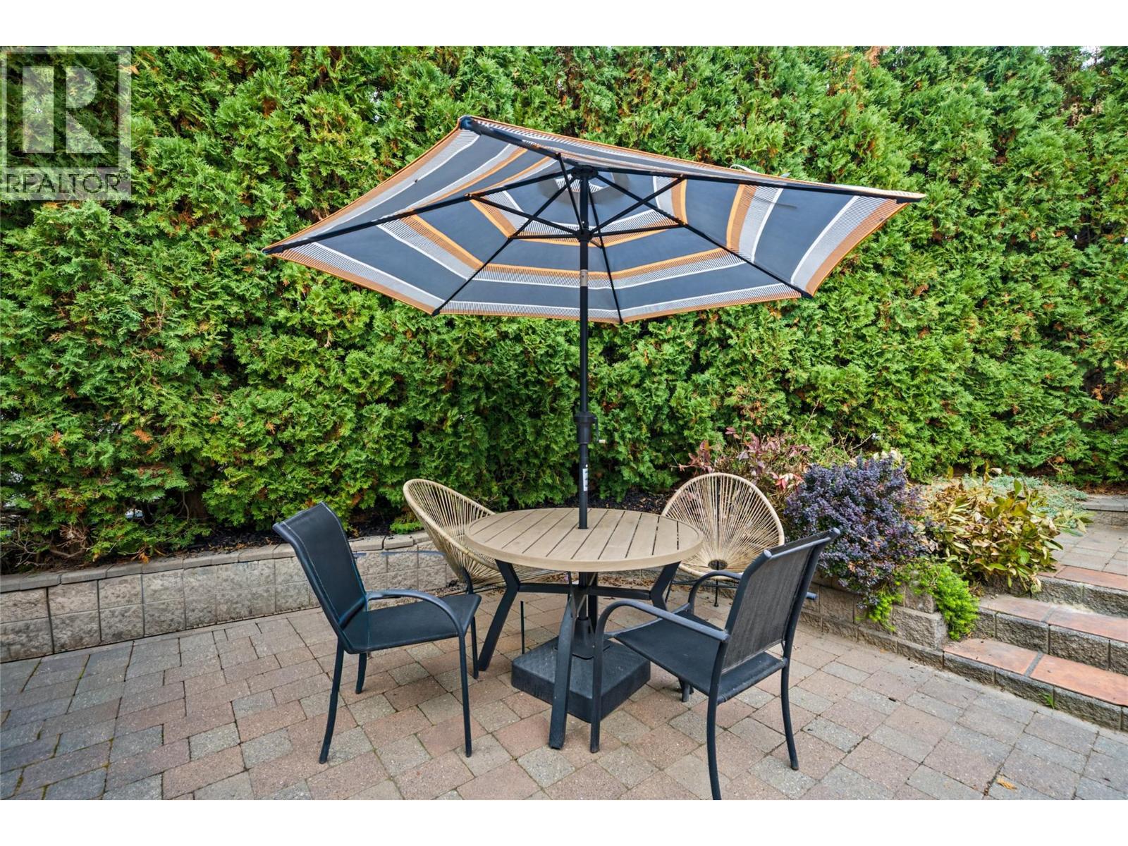 251 17 Street Se, Salmon Arm, British Columbia  V1E 1R7 - Photo 14 - 10403467