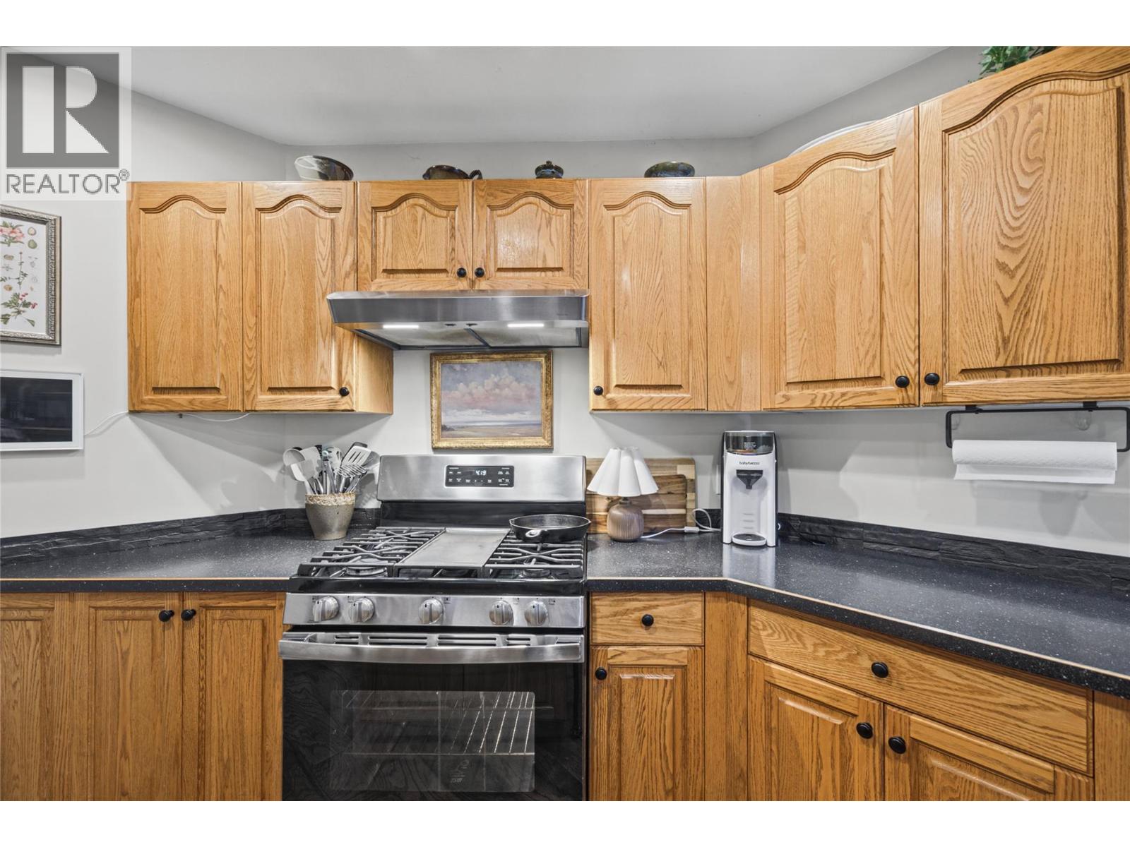 251 17 Street Se, Salmon Arm, British Columbia  V1E 1R7 - Photo 19 - 10403467