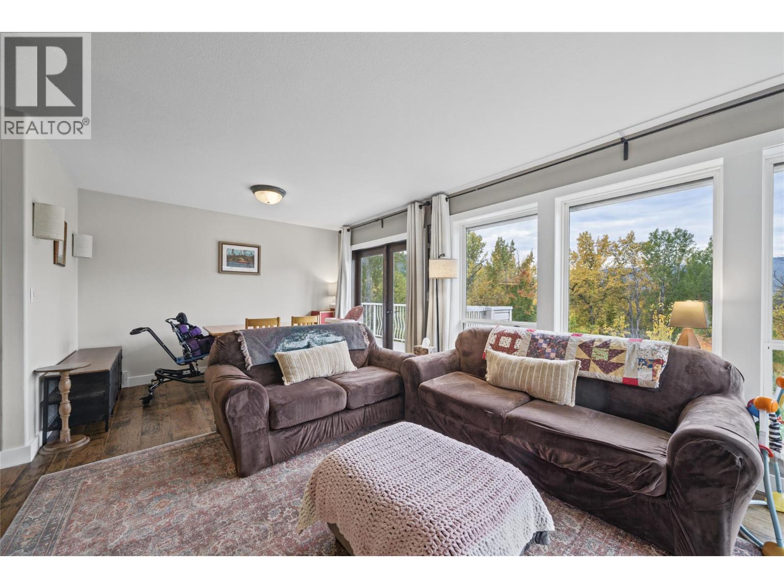 251 17 Street Se, Salmon Arm, British Columbia  V1E 1R7 - Photo 26 - 10403467