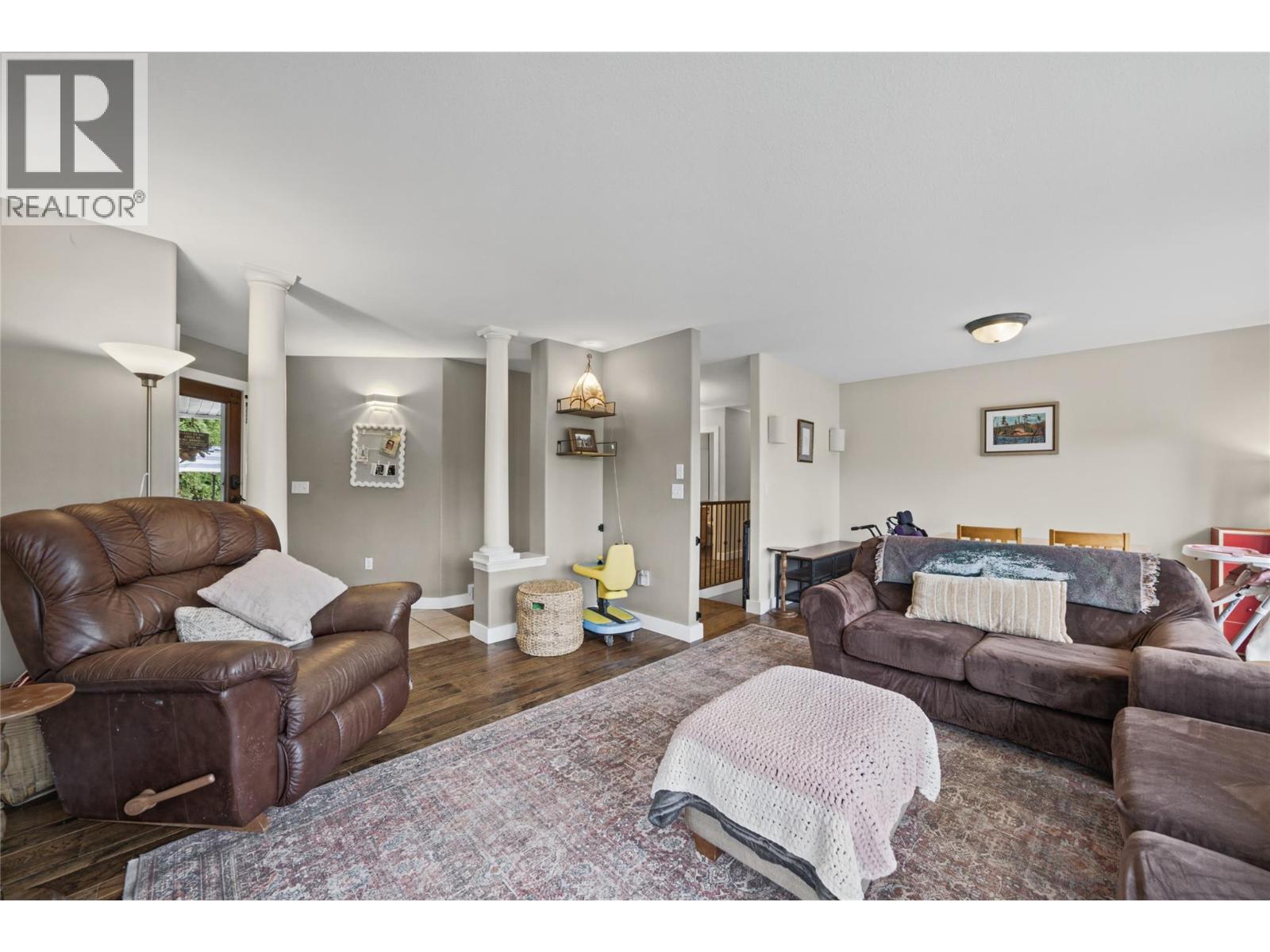 251 17 Street Se, Salmon Arm, British Columbia  V1E 1R7 - Photo 28 - 10403467