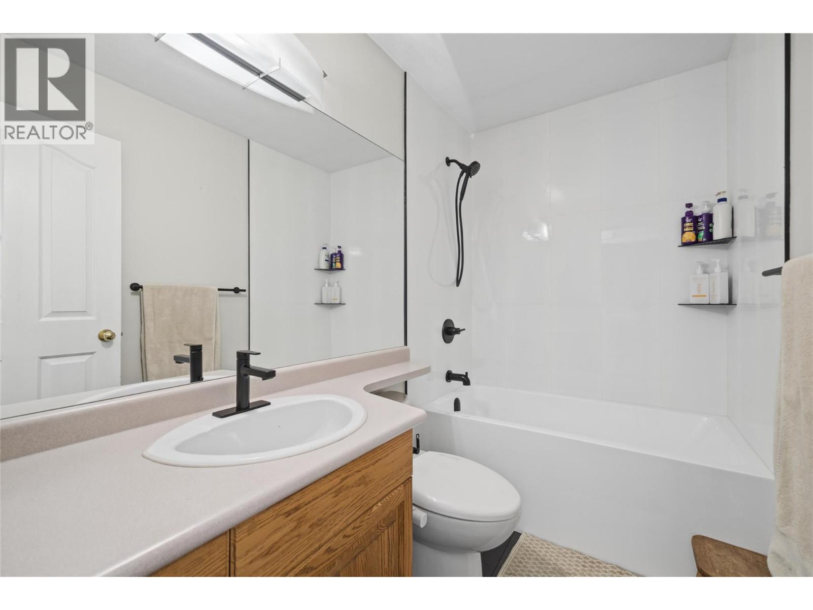 251 17 Street Se, Salmon Arm, British Columbia  V1E 1R7 - Photo 30 - 10403467