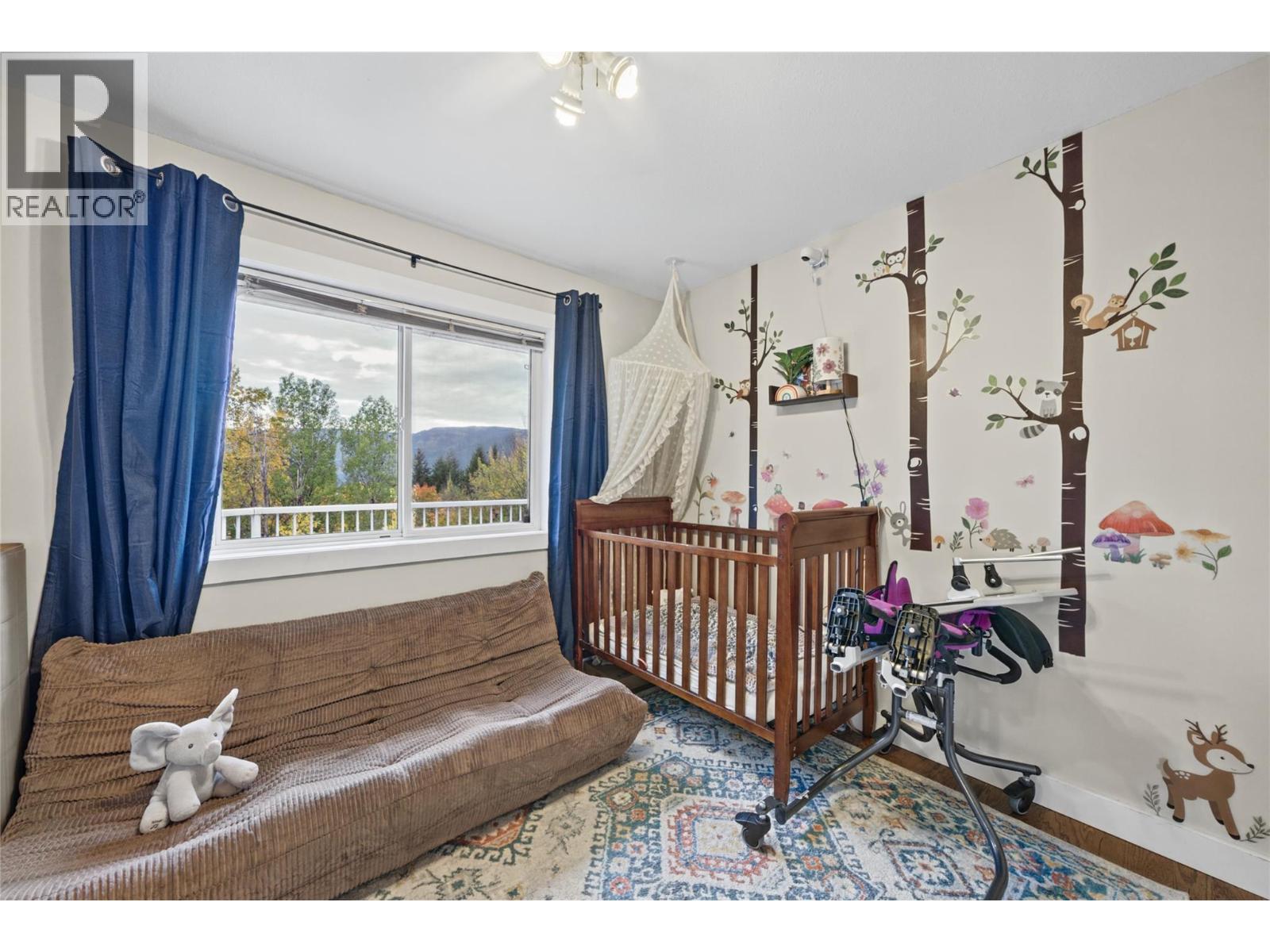 251 17 Street Se, Salmon Arm, British Columbia  V1E 1R7 - Photo 34 - 10403467