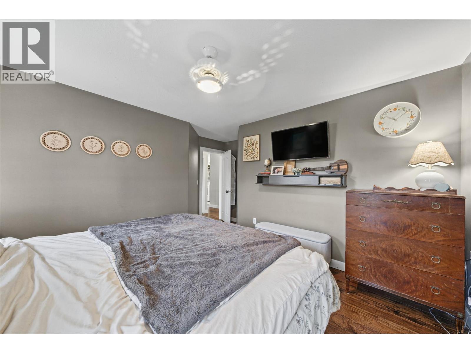 251 17 Street Se, Salmon Arm, British Columbia  V1E 1R7 - Photo 39 - 10403467
