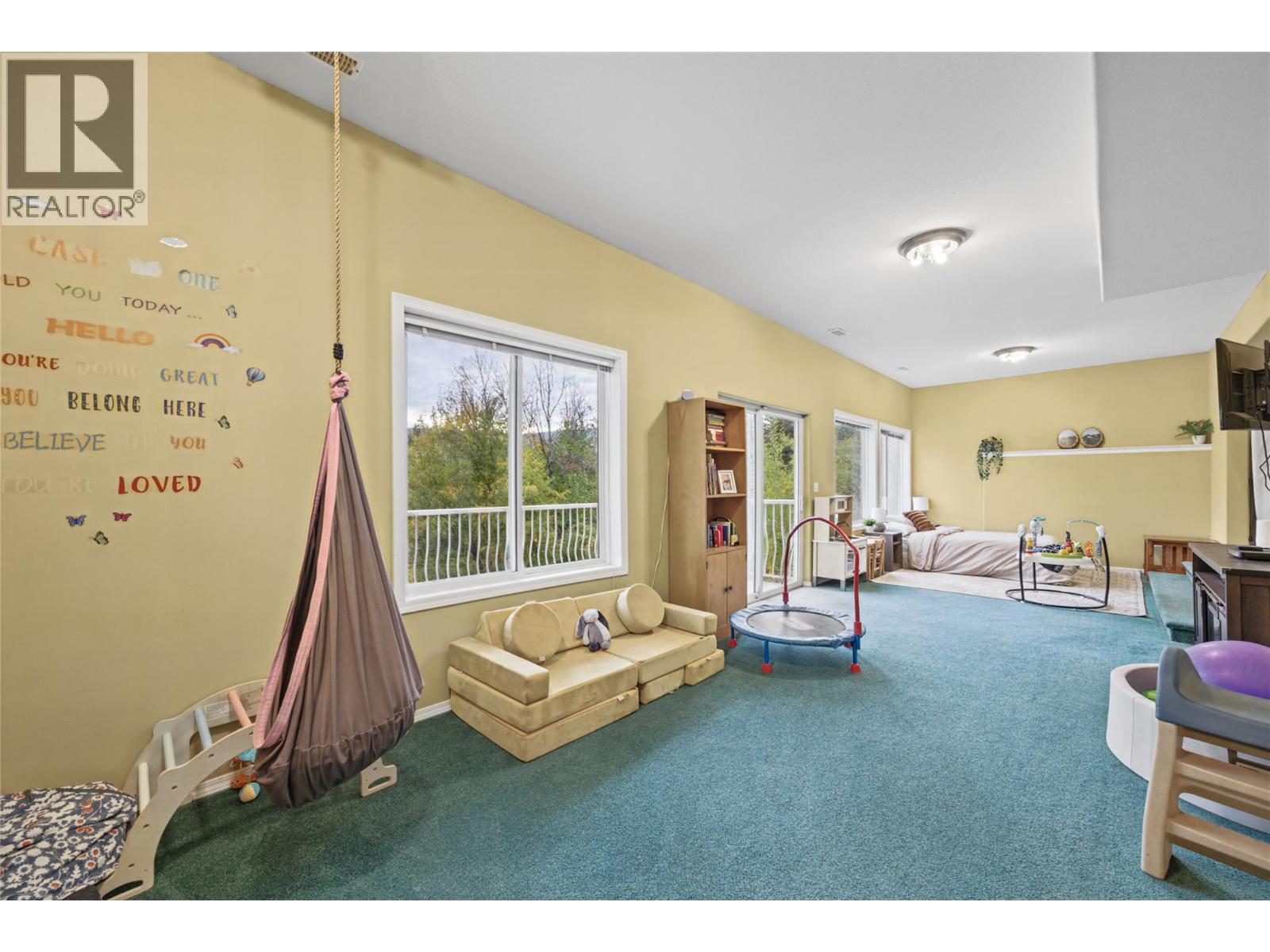 251 17 Street Se, Salmon Arm, British Columbia  V1E 1R7 - Photo 44 - 10403467