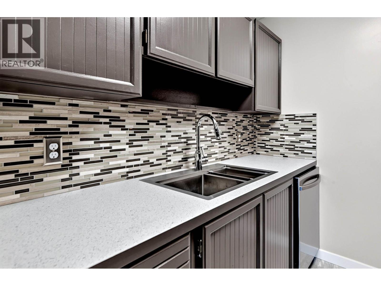 245 Park Drive Unit# 18, Clearwater, British Columbia  V0E 1N1 - Photo 4 - 10403517