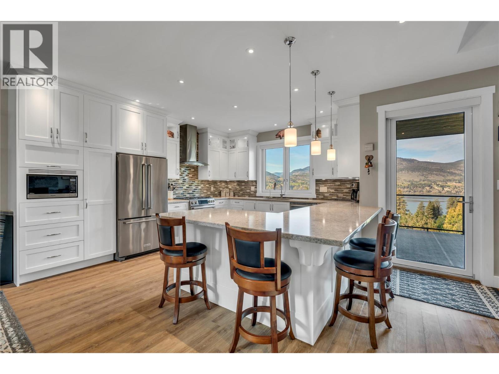 177 Sunnybrook Drive, Okanagan Falls, British Columbia  V0H 1R3 - Photo 11 - 10403056