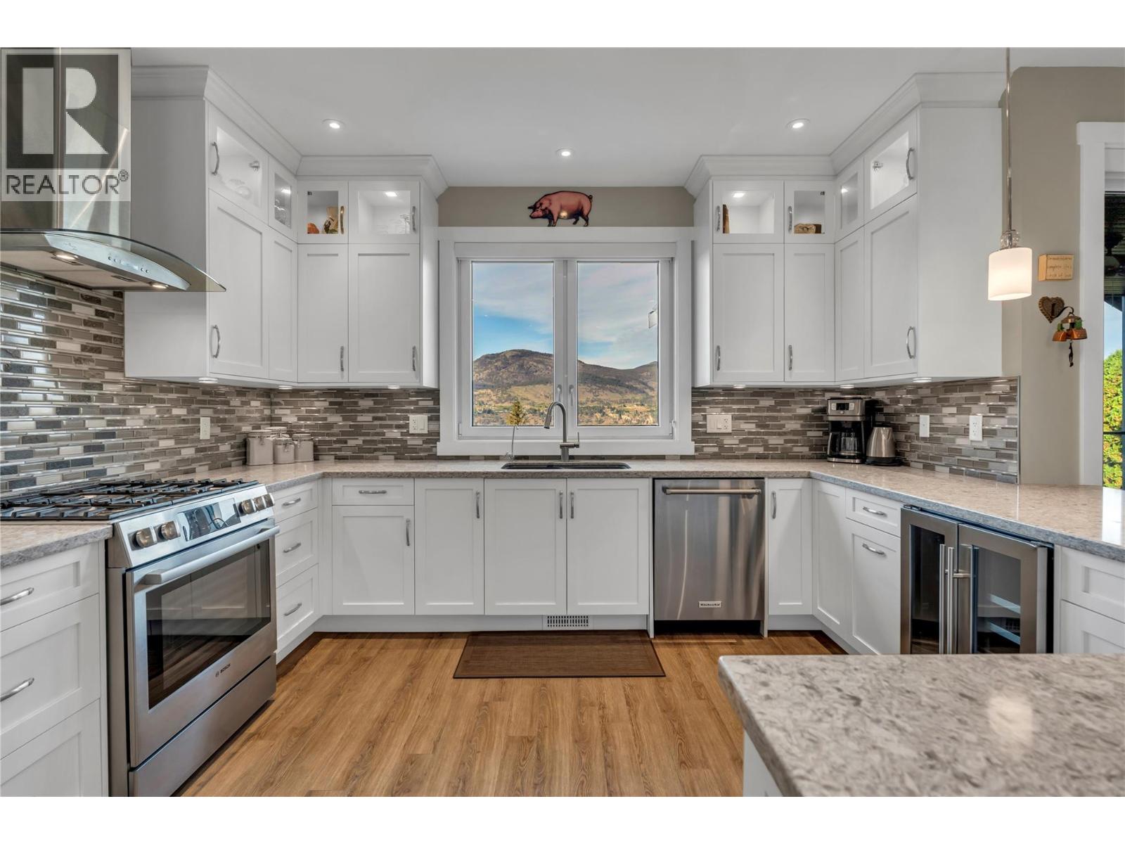 177 Sunnybrook Drive, Okanagan Falls, British Columbia  V0H 1R3 - Photo 2 - 10403056
